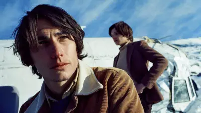 Escena del filme “La sociedad de la nieve”.