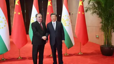 دیدار امامعلی رحمان، رئیس جمهور تاجیکستان با شی جی‌پینگ، رئیس جمهور چین در حاشیه اجلاس چین-آسیای مرکزی