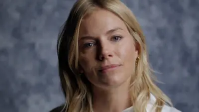 China jails 'New Citizens' Movement' activists - BBC News