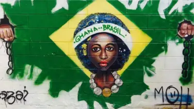 Des graffitis dans les rues d'Accra