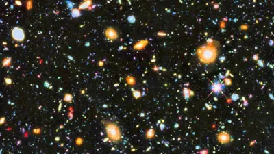 Uma visão do telescópio espacial Hubble mostra que as galáxias estão distribuídas uniformemente no Universo
