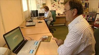 Man using a laptop computer