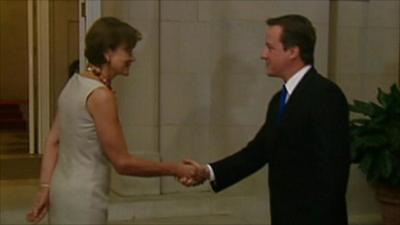 David Cameron arrives at the British embassy in Washington