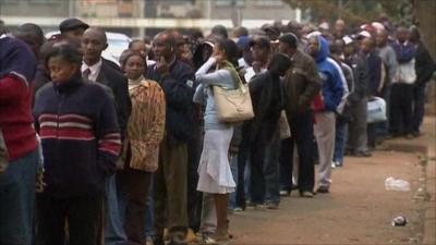 A long queue of voters