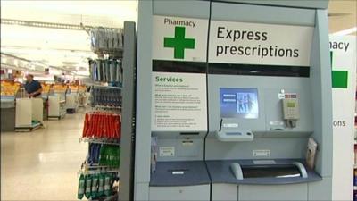 Prescription drug vending machine