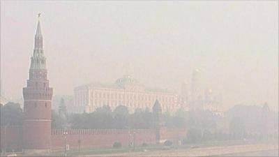 Moscow covered in smog