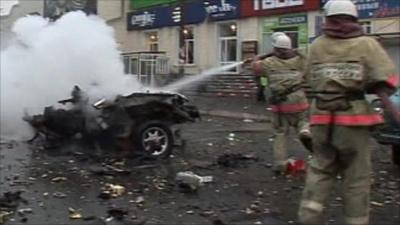 Fire crews put out car fire