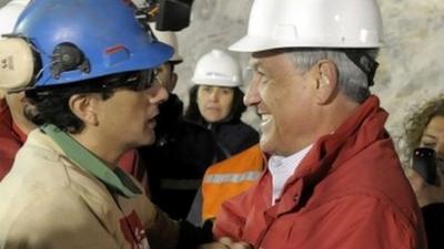 Raul Bustos with the Chilean President Sebastian Pinera