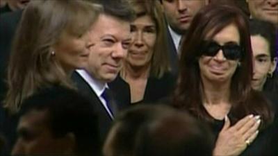 Cristina Fernandez and mourners