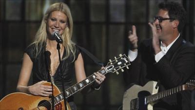 Gwyneth Paltrow and Vince Gill