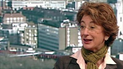 Maureen Lipman