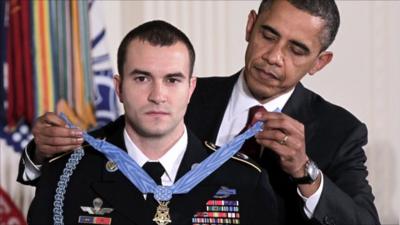 Sgt Salvatore Giunta and US President Barack Obama