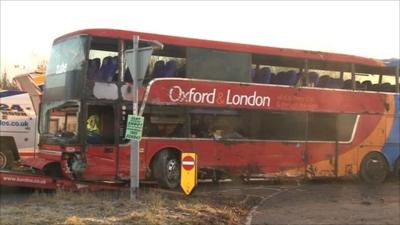 The Oxford to London coach