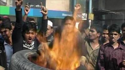 Protesters in Dhaka