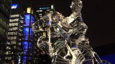 Ice sculpture