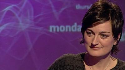 Zoe Lyons