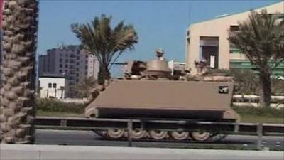 Tank leaves Manama's Pearl Square