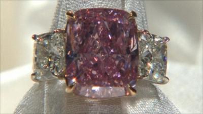 Rare pink 10 carat diamond