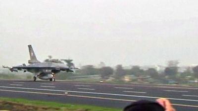 Taiwanese fighter jet landing on motorway