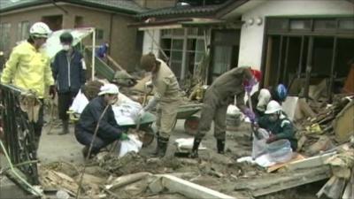 Volunteers clearing