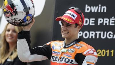 Dani Pedrosa celebrates in Portugal