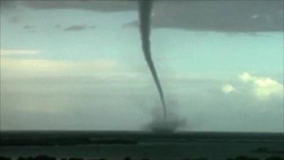 Hawaii waterspout