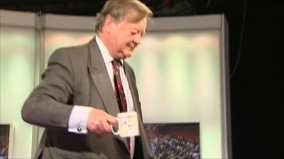 Ken Clarke leaves Daily Politics set