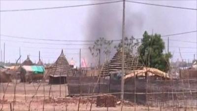 Burning buildings in Abyei