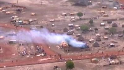 Building on fire in Abyei