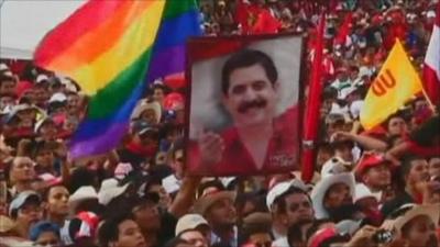 Crowds gather in Honduras