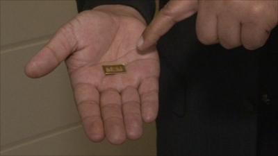 Gold bar