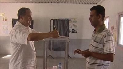 Moroccan voting in referendum