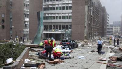 Emergency services at the government headquarters in Oslo