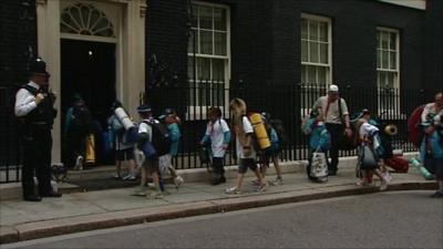 Scouts at No 10