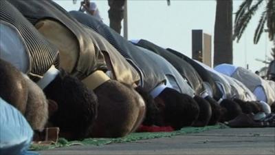 Libyans celebrate Eid al-Fitr in Martyr's Square