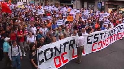 People in Madrid protesting against possible constitutional change