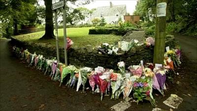 Flowers left for lost miners