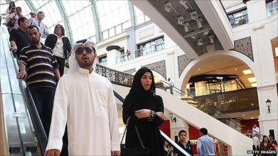 Shopping at the Mall of the Emirates in Dubai