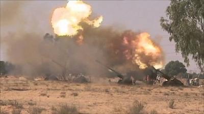 Heavy artillery near Sirte