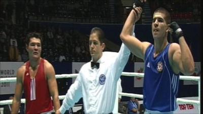 Ramil Aliyev (right) beats Rasul Yuldashev