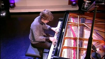 Benjamin Grosvenor performing on The Andrew Marr Show