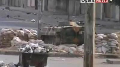 Tank on street of Homs