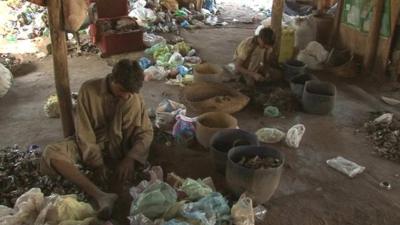 Karachi scavengers