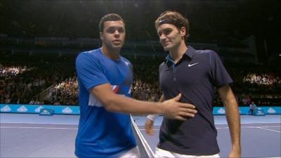 Jo-Wilfried Tsonga (left) v Roger Federer