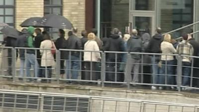 People queueing to see Turner Prize