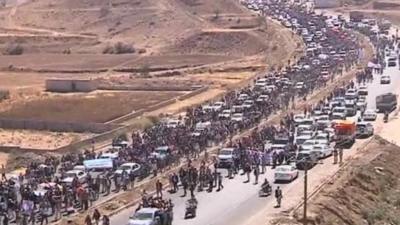 Protesters marching towards Sanaa