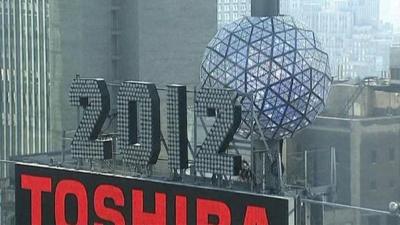 New York's New Year crystal ball rises