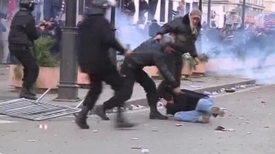 Riots in Tunisia during uprising against Ben Ali
