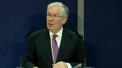 Bank of England governor Sir Mervyn King