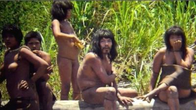 Members of Mashco-Piro tribe